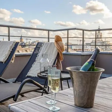 Nest - Your Cosy Penthouse *