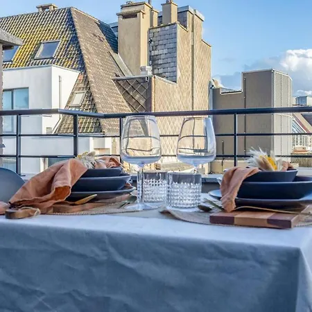 Nest - Your Cosy Penthouse Apartment *