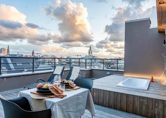 Nest - Your Cosy Penthouse * 奥斯滕德