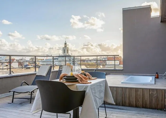 Nest - Your Cosy Penthouse * 奥斯滕德