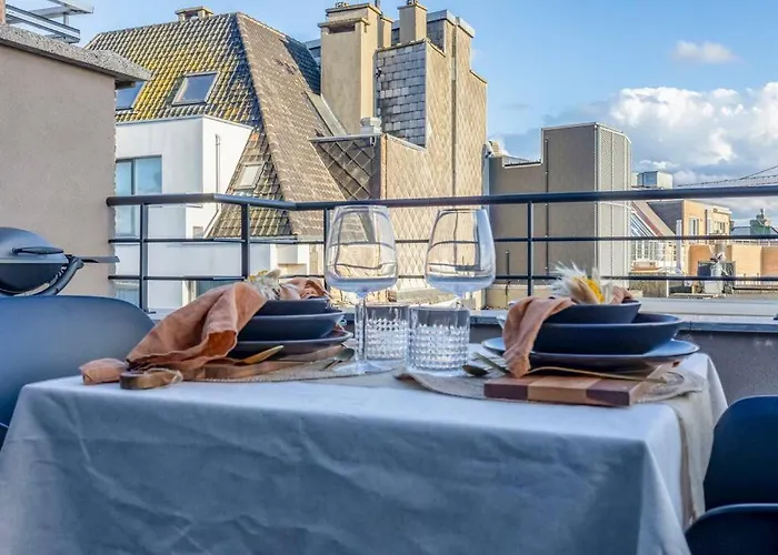 Nest - Your Cosy Penthouse Apartman *